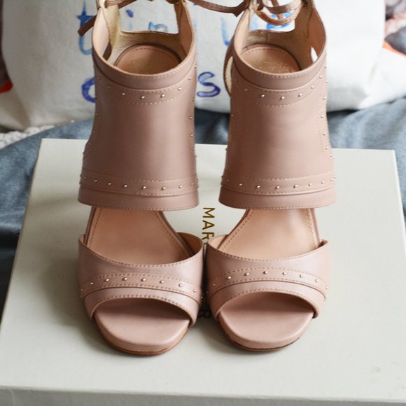 Vince Camuto Nude Tie Back Sandals - Picture 2 of 9